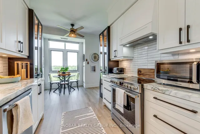 Additional image 12 of 9 Burnhamthorpe Cres Unit PH3