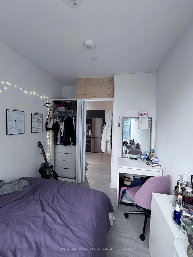 Additional image 21 of 181 Dundas St Unit 611