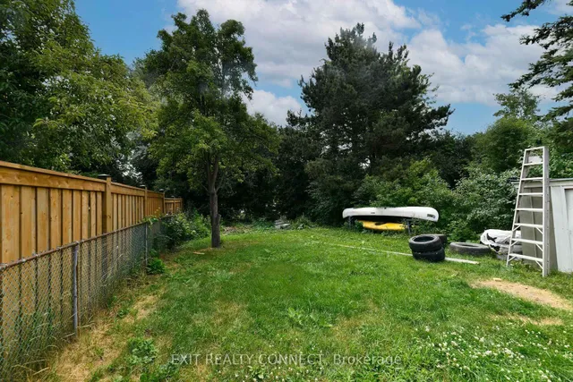 Additional image 26 of 7 Mandarin Cres