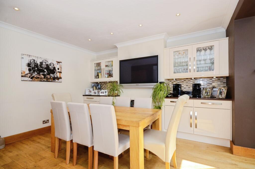 Additional image 6 of High Street, St. Albans, AL2