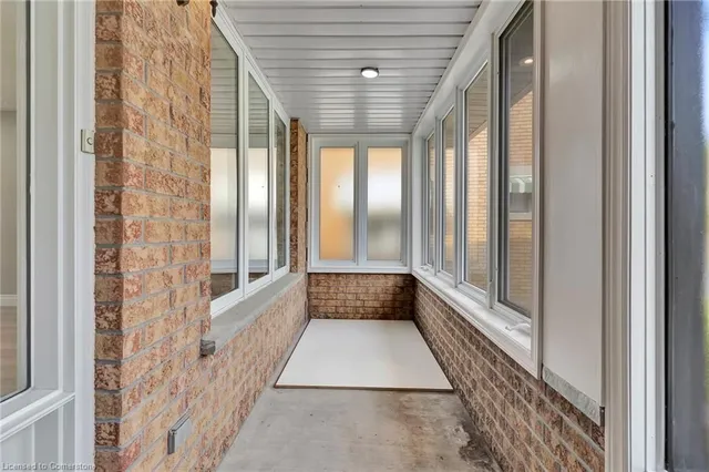 Additional image 4 of 126 Highland Rd