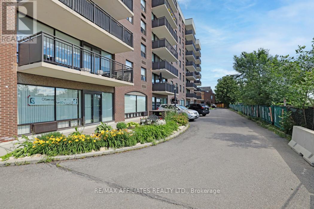 304 - 1190 RICHMOND ROAD|Ottawa, Ontario K2B8J3