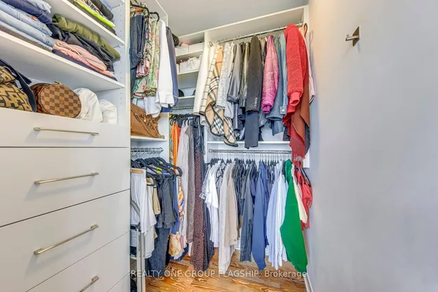 Additional image 17 of 88 Park Lawn Rd Unit 1105