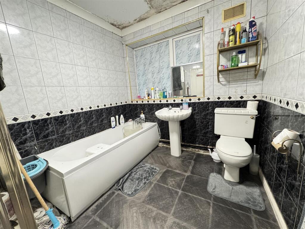 Additional image 20 of Calder Grove, Handsworth Wood, Birmingham