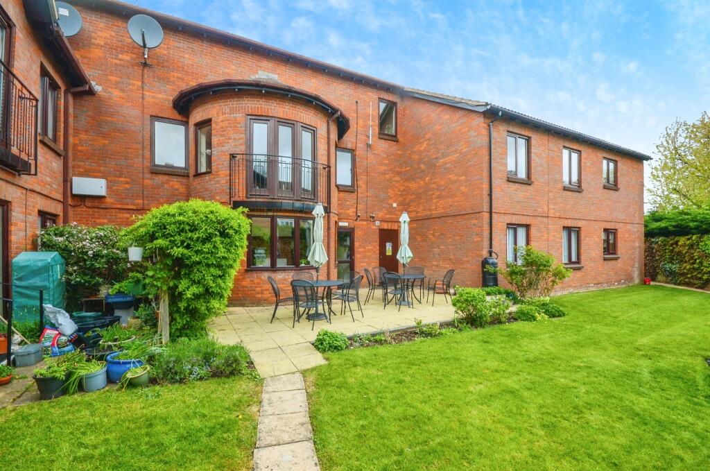 Additional image 16 of Batchwood View, St. Albans