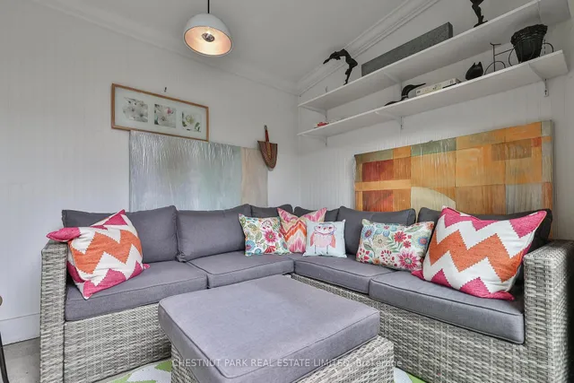 Additional image 37 of 82 Bellevue Ave