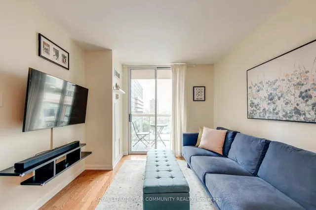 Additional image 16 of 323 Richmond St Unit 1007