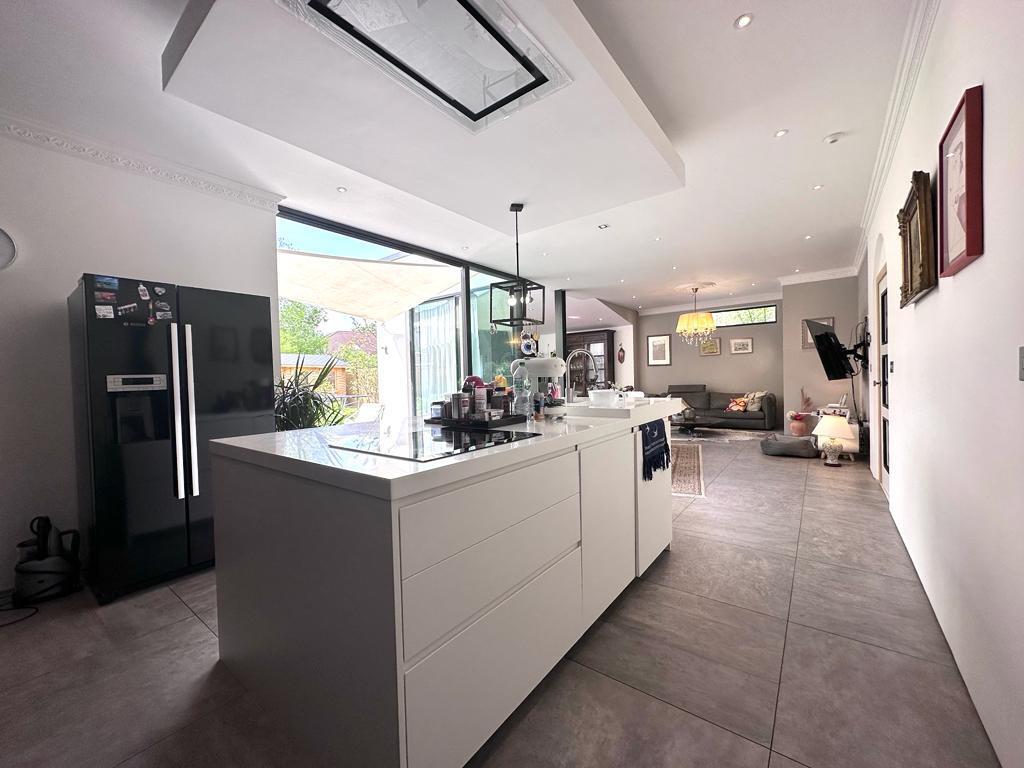 Additional image 5 of West Riding, Bricket Wood, St. Albans