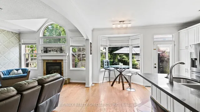 Additional image 11 of 923 McNeil Dr