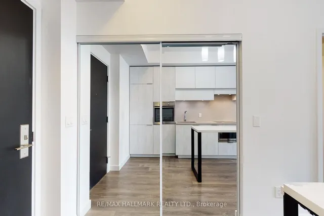 Additional image 7 of 8 Eglinton Ave Unit 4203