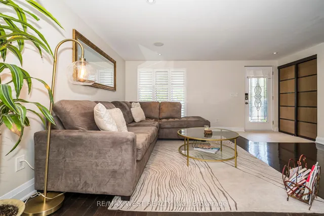 Additional image 5 of 111 Hay Ave