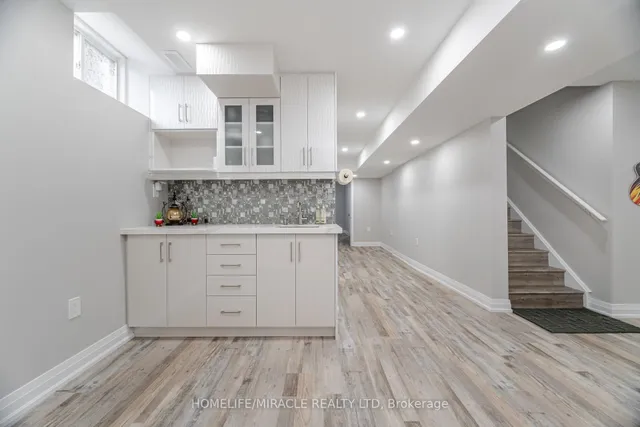 Additional image 36 of 110 Lloyd Sanderson Dr