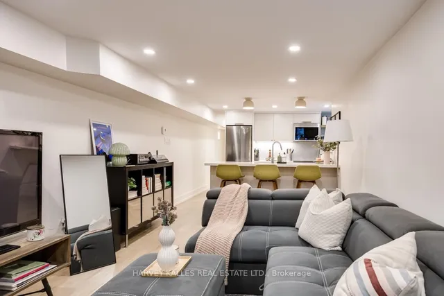 Additional image 31 of 517 Brunswick Ave