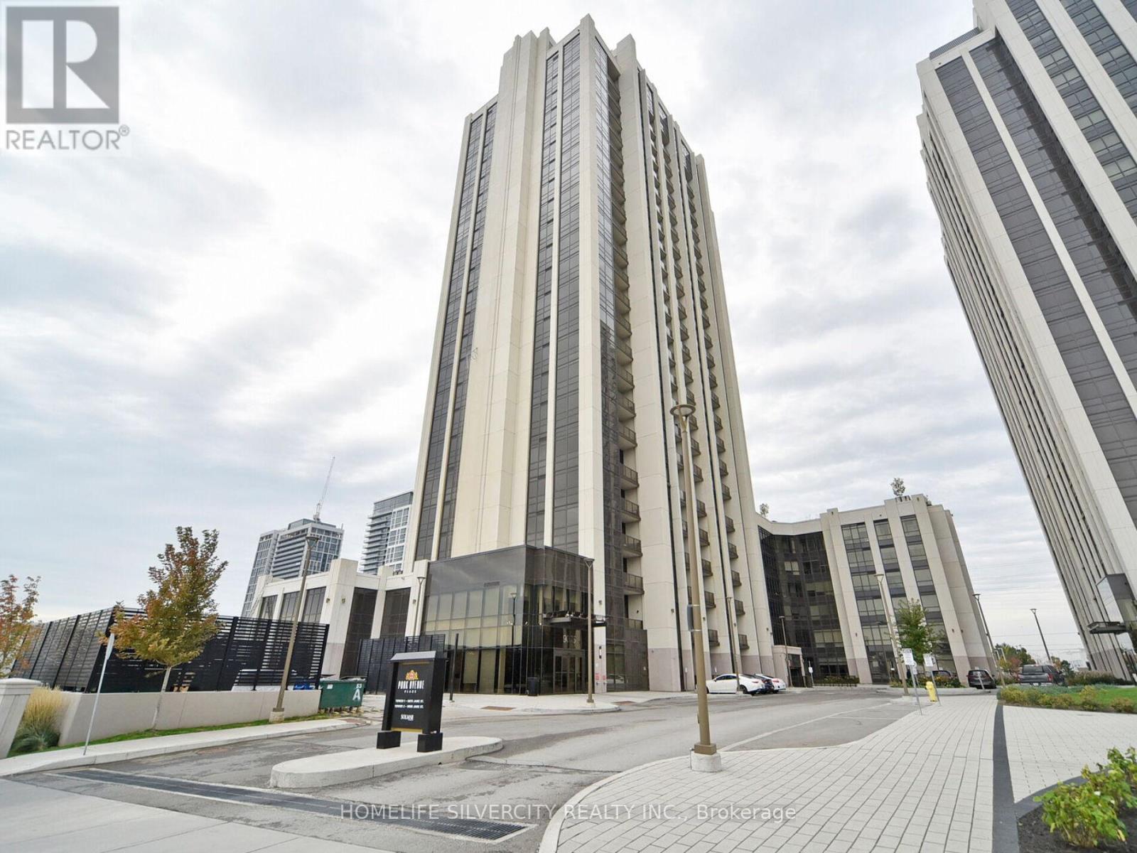 111 - 9075 JANE STREET|Vaughan (Concord), Ontario L4K0L7