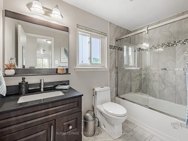 Additional image 17 of 79 John Tabor Tr