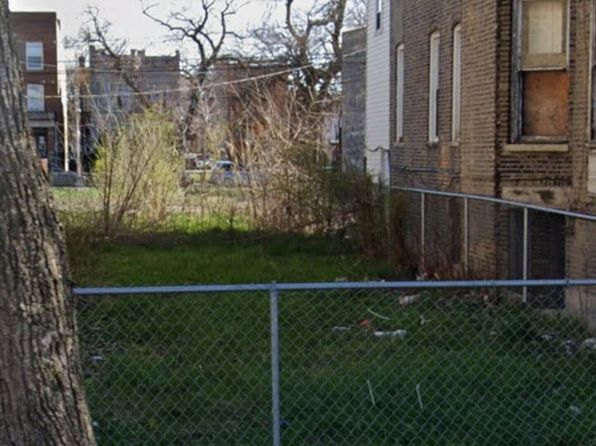 4221 W Wilcox St, Chicago, IL 60624