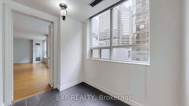 Additional image 26 of 71 Simcoe St Unit 1204
