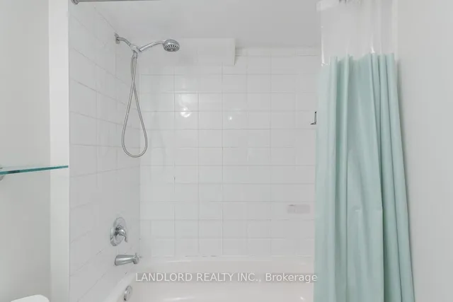 Additional image 23 of 21 Pirandello St Unit 1221