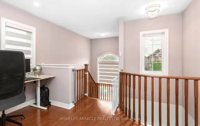 Additional image 26 of 45 Boundbrook Dr