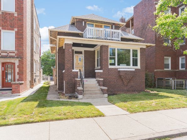 8153 S Eberhart Ave, Chicago, IL 60619