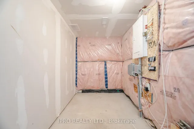 Additional image 38 of 445 Ontario St Unit 91