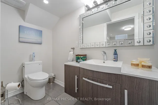 Additional image 42 of 12 Valleyridge Cres