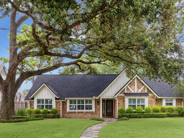 12310 Woodthorpe Ln, Houston, TX 77024