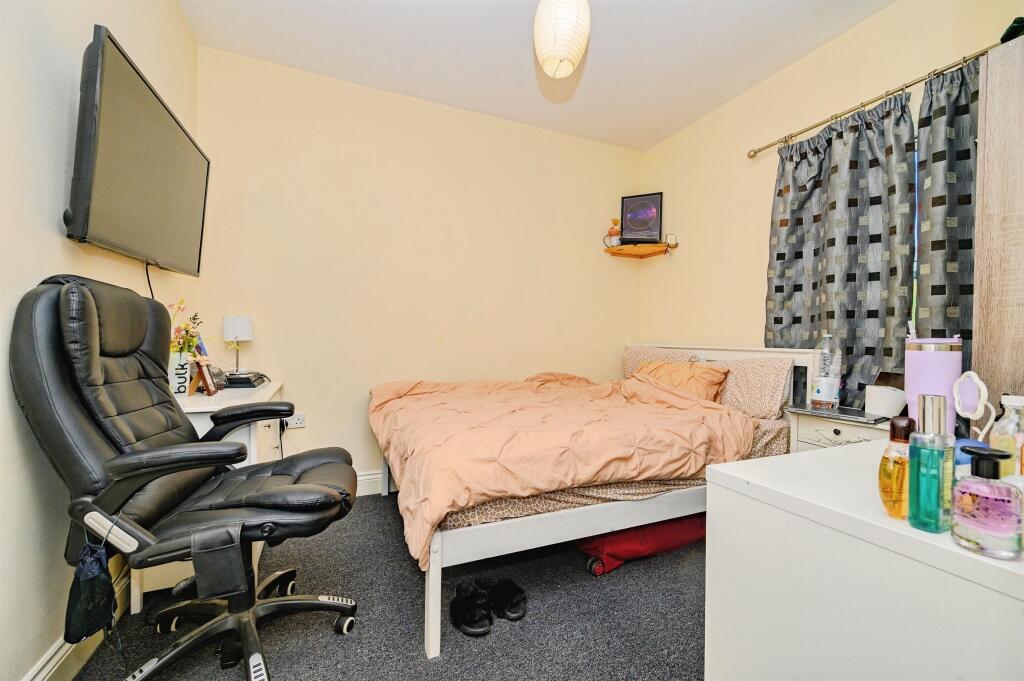 Additional image 10 of Salisbury Hall Drive, Hatfield