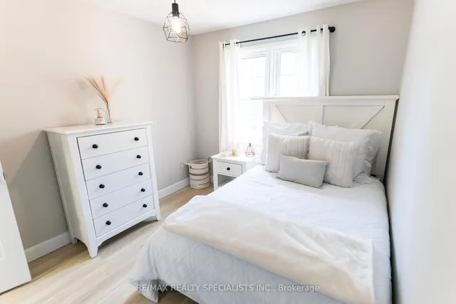 Additional image 23 of 2120 Rathburn Rd Unit 102