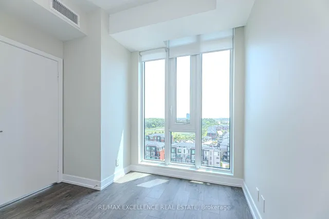 Additional image 30 of 215 Veterans Dr Unit 1008S