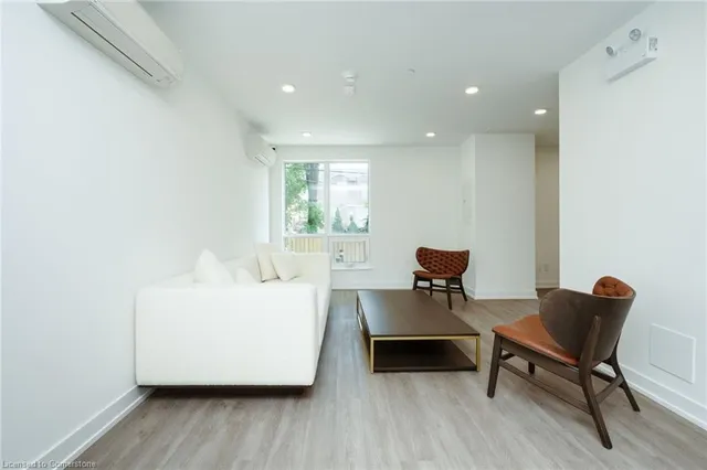 Additional image 35 of 861 Sheppard Ave Unit 18