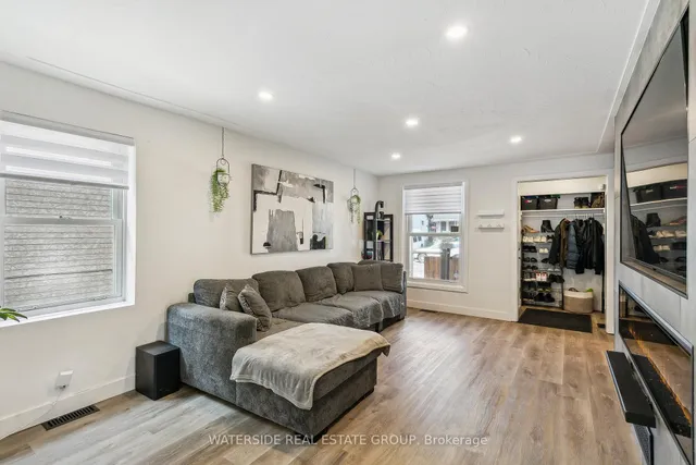 Additional image 12 of 276 Normanhurst Ave