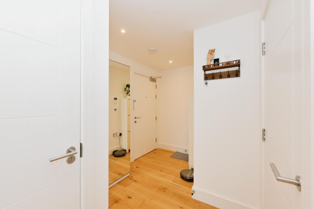 Additional image 6 of Bridge Road East, Welwyn Garden City, AL7