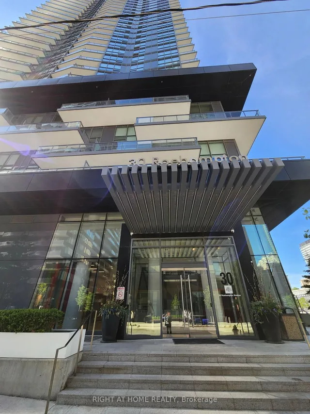 Additional image 6 of 30 Roehampton Ave Unit 2308