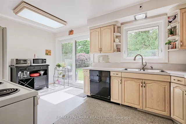 Additional image 20 of 1616 Islington Ave