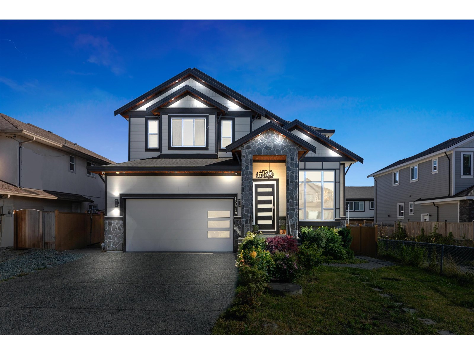 18616 56B AVENUE|Surrey, British Columbia V3S8J3