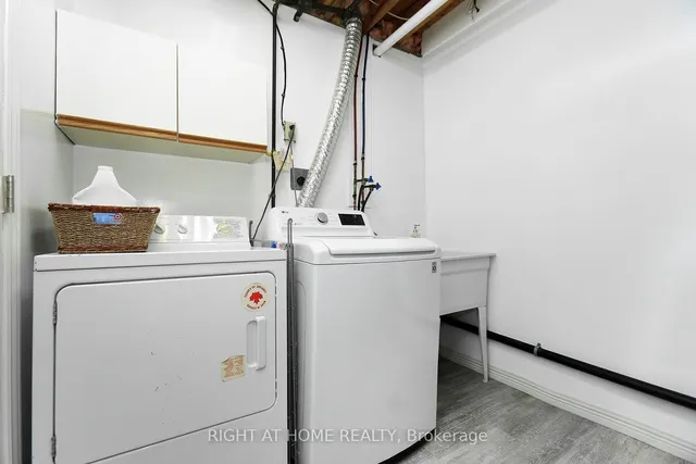 Additional image 37 of 2 Snapdragon Dr