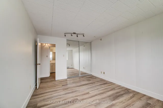 75 Hazelglen Dr Unit 302