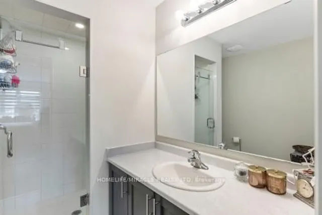 Additional image 35 of 40 Zinfendel Dr Unit 6