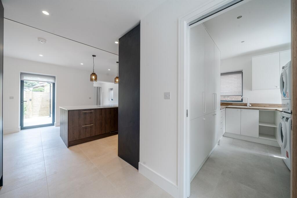 Additional image 19 of Wildwood Avenue, Bricket Wood, St. Albans