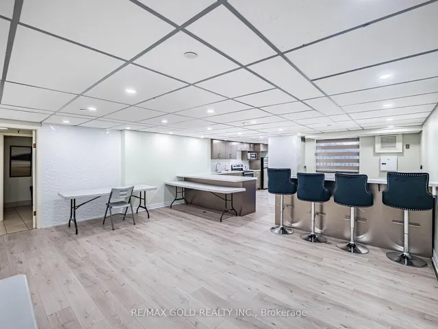 Additional image 44 of 18 Knightsbridge Rd Unit 1412