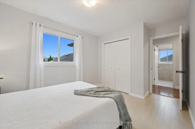 Additional image 24 of 63 Gregg Crt