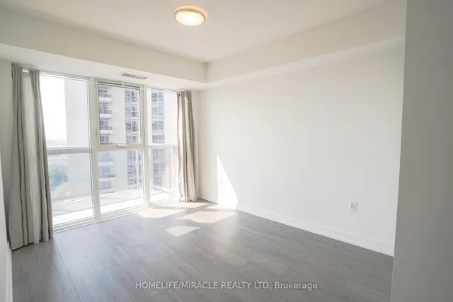 Additional image 21 of 225 Village Green Sq Unit 1708