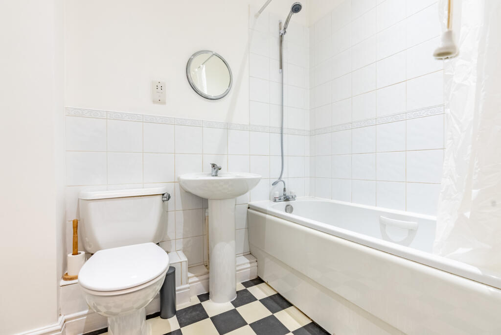Additional image 7 of Milliners Court, St Albans, Herts, AL1