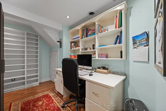 Additional image 31 of 106 West Deane Park Dr