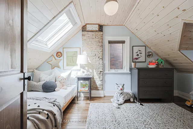 Additional image 29 of 36 Lake Shore Dr