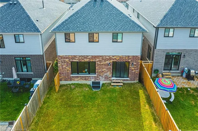 Additional image 39 of 601 Florencedale Cres