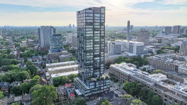 Additional image 3 of 203 College St Unit 2105