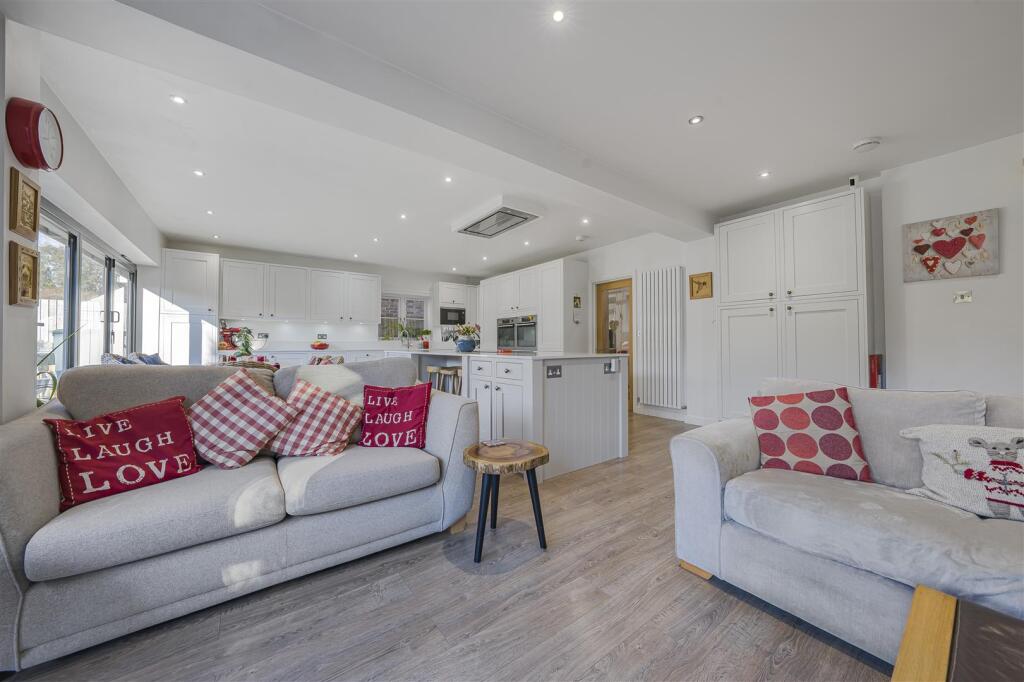 Additional image 5 of Bucknalls Drive, Bricket Wood, St. Albans