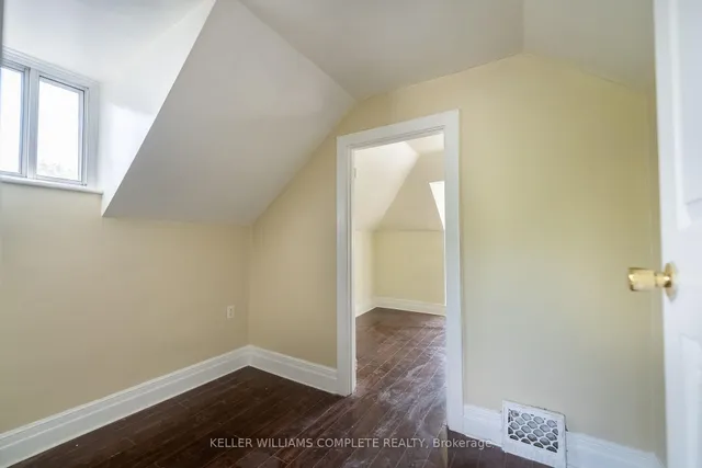 Additional image 18 of 244 Weir St